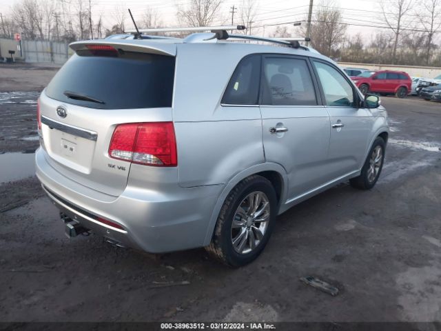 Photo 3 VIN: 5XYKW4A25BG111767 - KIA SORENTO 