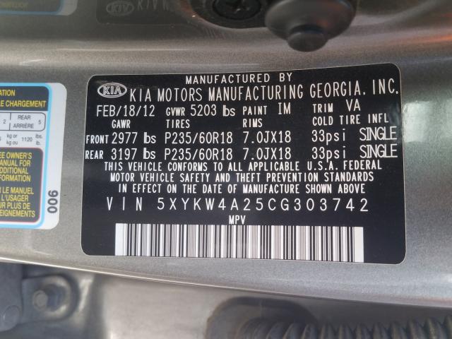 Photo 9 VIN: 5XYKW4A25CG303742 - KIA SORENTO SX 