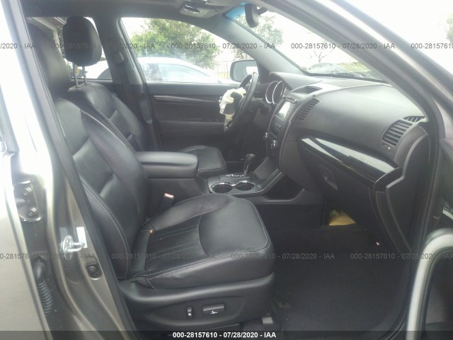 Photo 4 VIN: 5XYKW4A26CG290225 - KIA SORENTO 