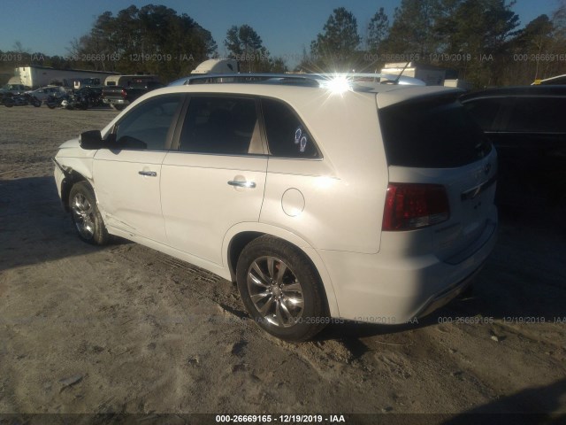 Photo 2 VIN: 5XYKW4A26CG304902 - KIA SORENTO 