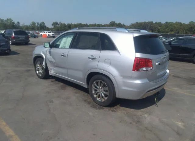 Photo 2 VIN: 5XYKW4A27CG212634 - KIA SORENTO 