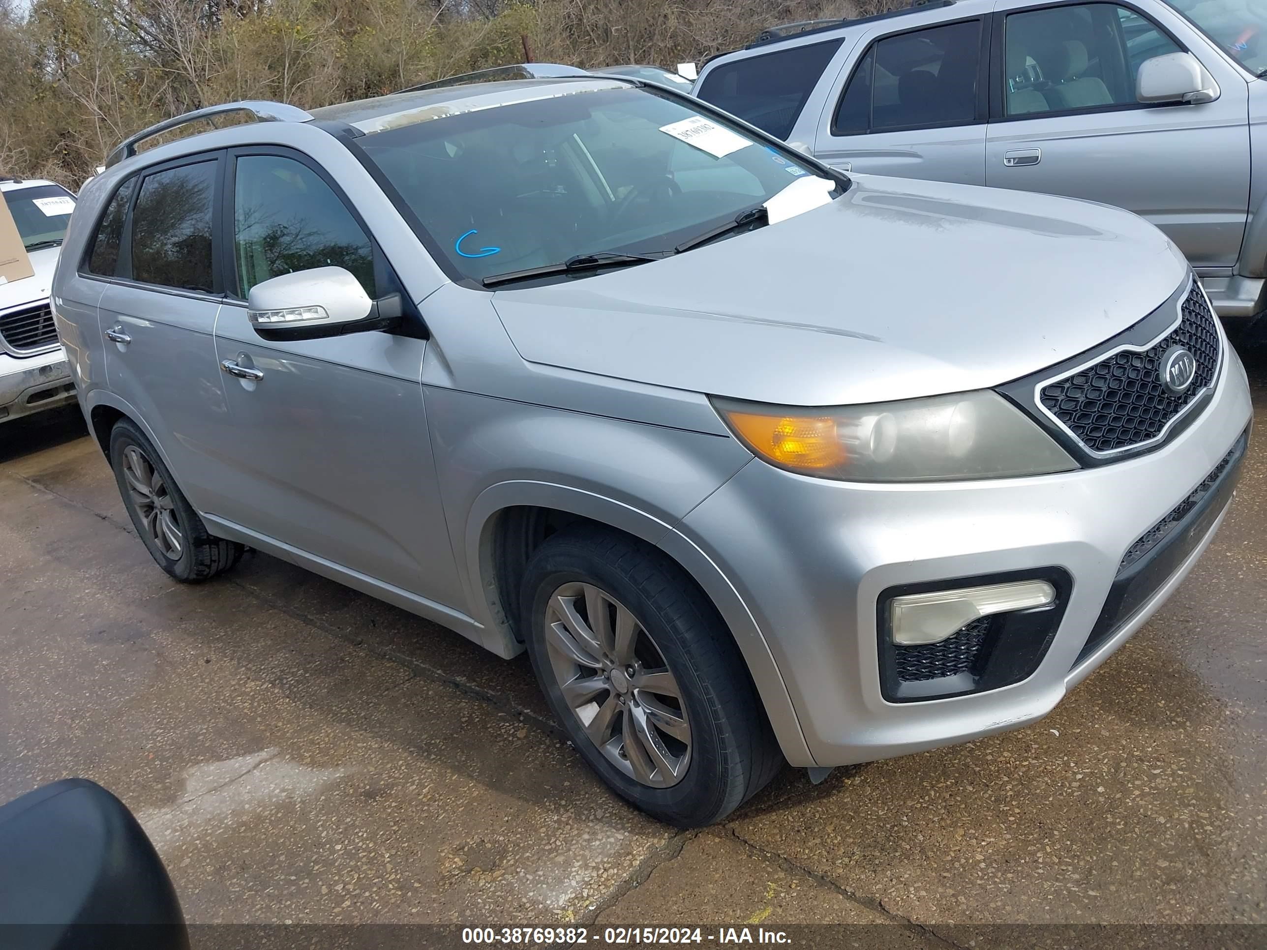 Photo 0 VIN: 5XYKW4A27CG304908 - KIA SORENTO 