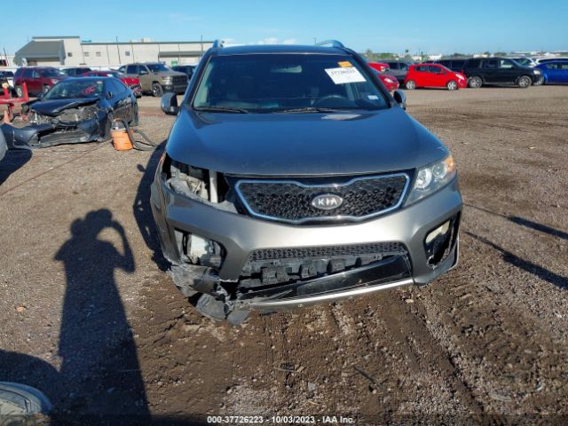 Photo 5 VIN: 5XYKW4A28CG297659 - KIA SORENTO 