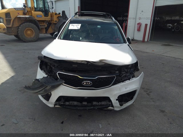 Photo 5 VIN: 5XYKW4A28CG306294 - KIA SORENTO 