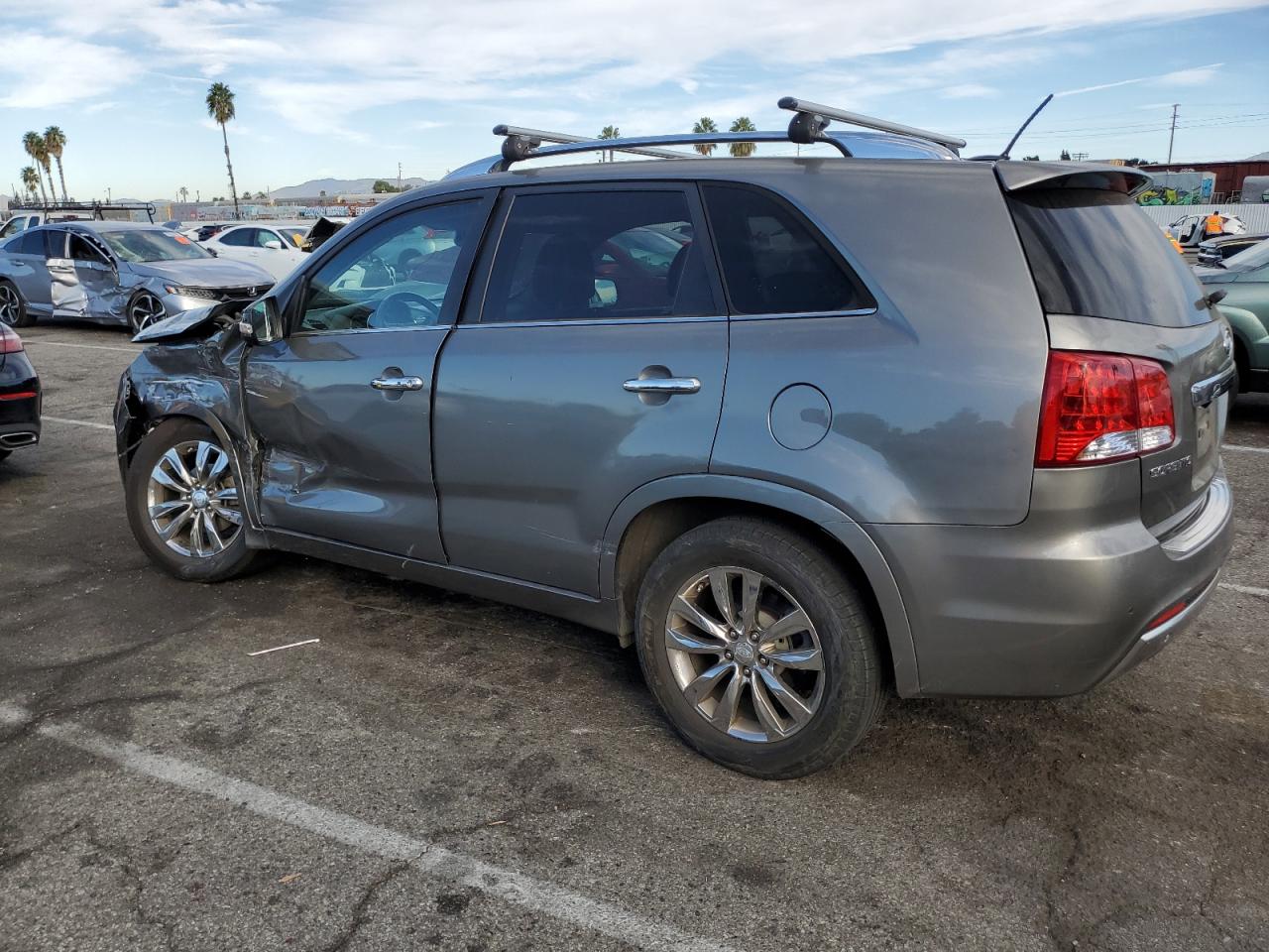 Photo 1 VIN: 5XYKW4A28DG381210 - KIA SORENTO 