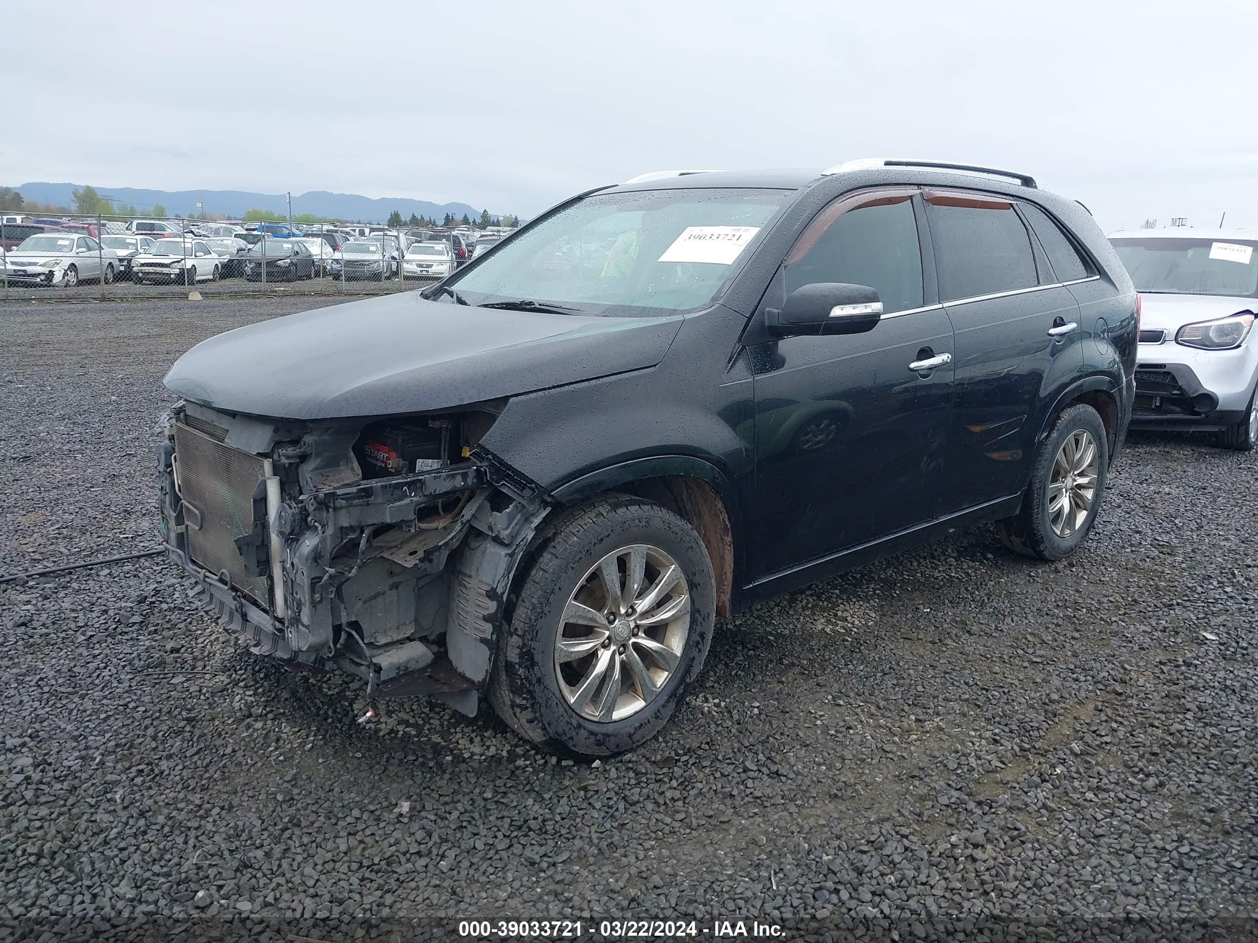 Photo 1 VIN: 5XYKW4A29BG121637 - KIA SORENTO 