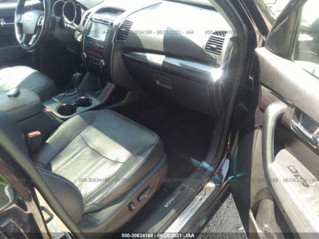 Photo 4 VIN: 5XYKW4A29CG231136 - KIA SORENTO 