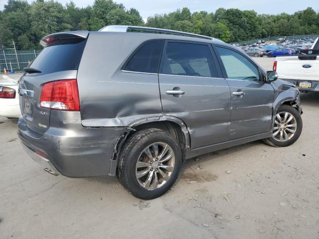 Photo 2 VIN: 5XYKW4A2XBG143128 - KIA SORENTO 