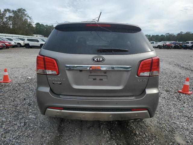 Photo 5 VIN: 5XYKW4A2XCG203880 - KIA SORENTO SX 