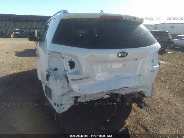 Photo 5 VIN: 5XYKW4A2XDG379734 - KIA SORENTO 