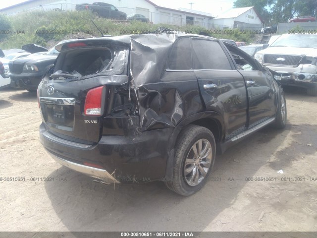 Photo 3 VIN: 5XYKW4A2XDG382777 - KIA SORENTO 