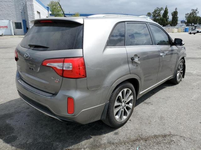 Photo 2 VIN: 5XYKW4A70FG556208 - KIA SORENTO SX 