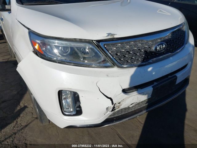 Photo 5 VIN: 5XYKW4A71FG625682 - KIA SORENTO 