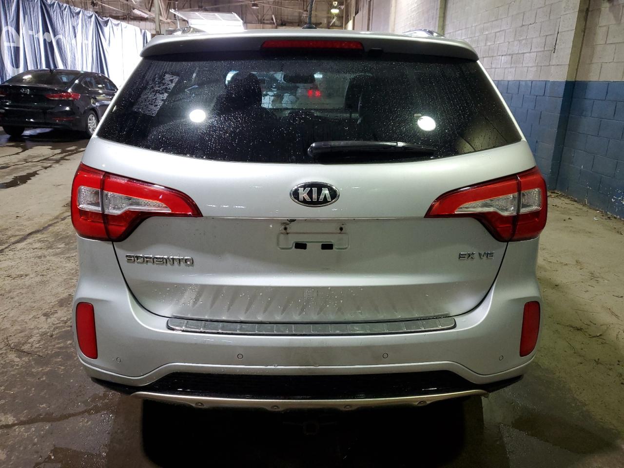 Photo 5 VIN: 5XYKW4A72FG565623 - KIA SORENTO 