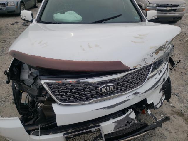 Photo 6 VIN: 5XYKW4A79FG555302 - KIA SORENTO SX 