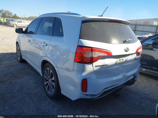 Photo 2 VIN: 5XYKW4A79FG611478 - KIA SORENTO 