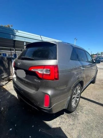 Photo 3 VIN: 5XYKW4A79FG614218 - KIA SORENTO SX 