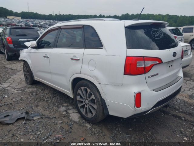 Photo 2 VIN: 5XYKW4A79FG636039 - KIA SORENTO 