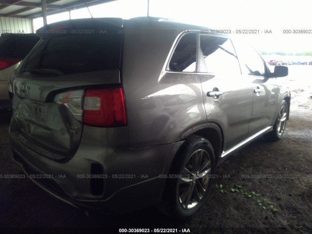 Photo 3 VIN: 5XYKW4A7XEG486831 - KIA SORENTO 