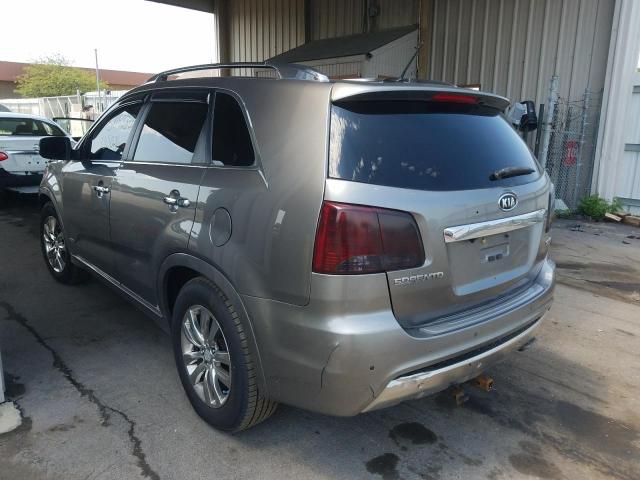 Photo 2 VIN: 5XYKWDA20DG323978 - KIA SORENTO SX 