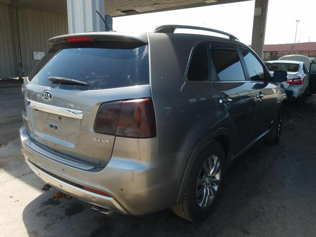 Photo 3 VIN: 5XYKWDA20DG323978 - KIA SORENTO SX 