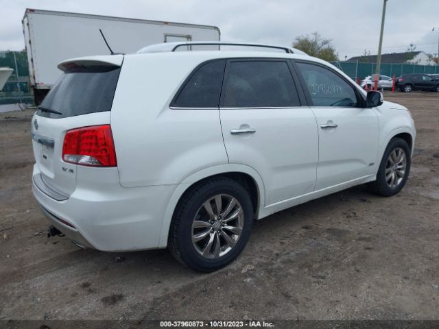 Photo 3 VIN: 5XYKWDA21CG267113 - KIA SORENTO 