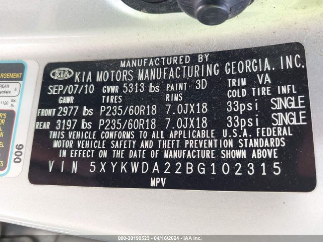 Photo 8 VIN: 5XYKWDA22BG102315 - KIA SORENTO 