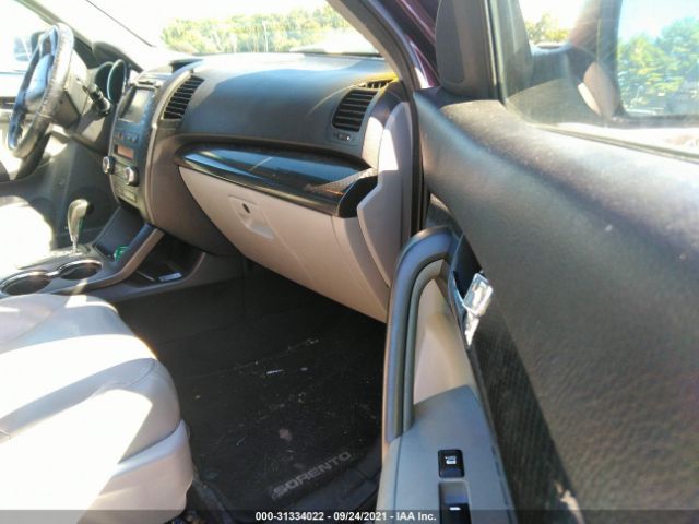 Photo 4 VIN: 5XYKWDA22BG119602 - KIA SORENTO 