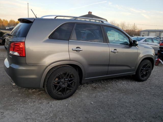 Photo 2 VIN: 5XYKWDA22BG138487 - KIA SORENTO 