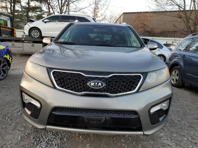 Photo 4 VIN: 5XYKWDA22BG138487 - KIA SORENTO 