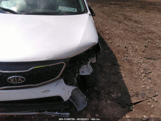 Photo 5 VIN: 5XYKWDA22DG341186 - KIA SORENTO 