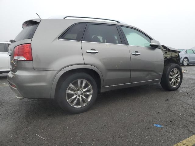 Photo 2 VIN: 5XYKWDA22DG399993 - KIA SORENTO SX 