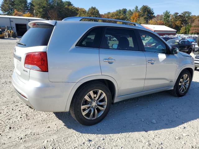 Photo 2 VIN: 5XYKWDA24BG144064 - KIA SORENTO SX 