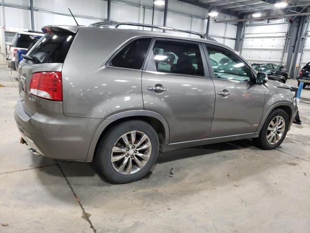 Photo 2 VIN: 5XYKWDA24DG388090 - KIA SORENTO SX 