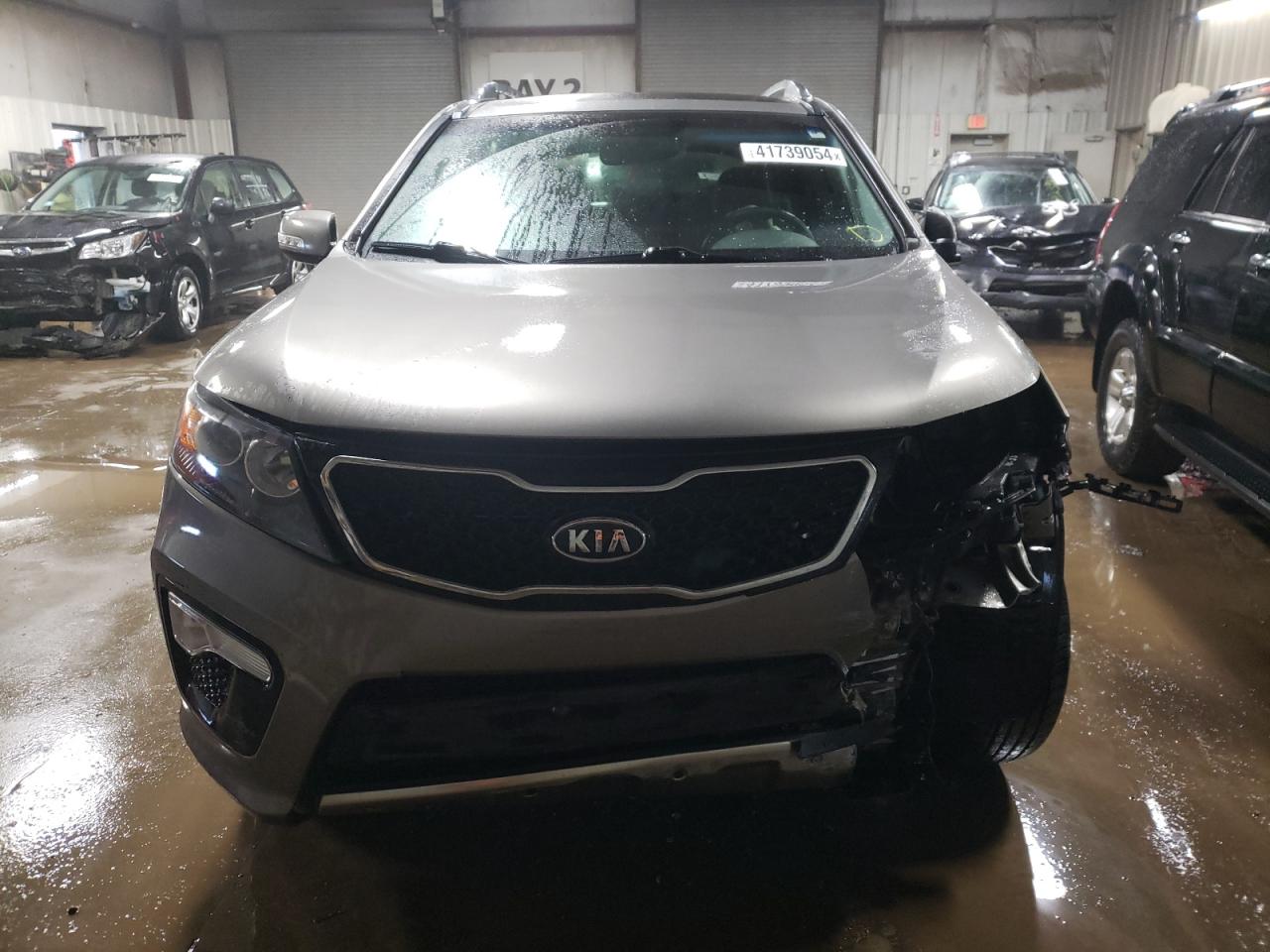 Photo 4 VIN: 5XYKWDA24DG401548 - KIA SORENTO 