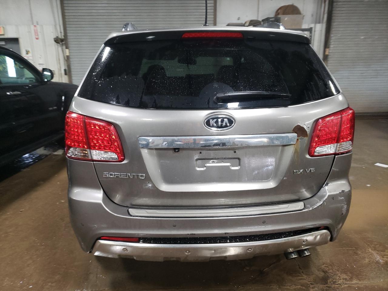 Photo 5 VIN: 5XYKWDA24DG401548 - KIA SORENTO 