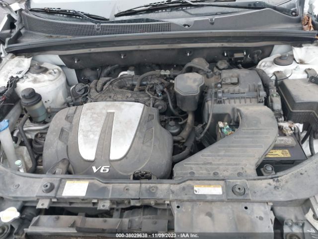 Photo 9 VIN: 5XYKWDA26BG092744 - KIA SORENTO 