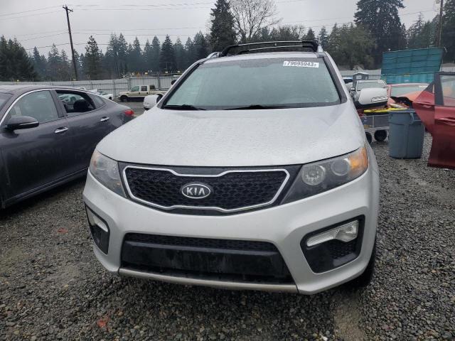 Photo 4 VIN: 5XYKWDA26DG409067 - KIA SORENTO 