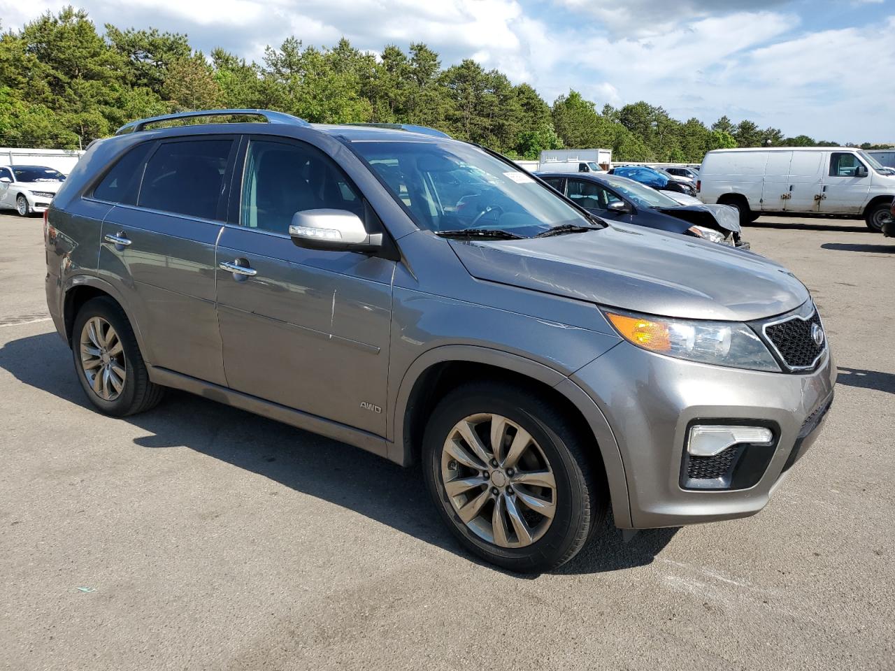 Photo 3 VIN: 5XYKWDA27CG188139 - KIA SORENTO 