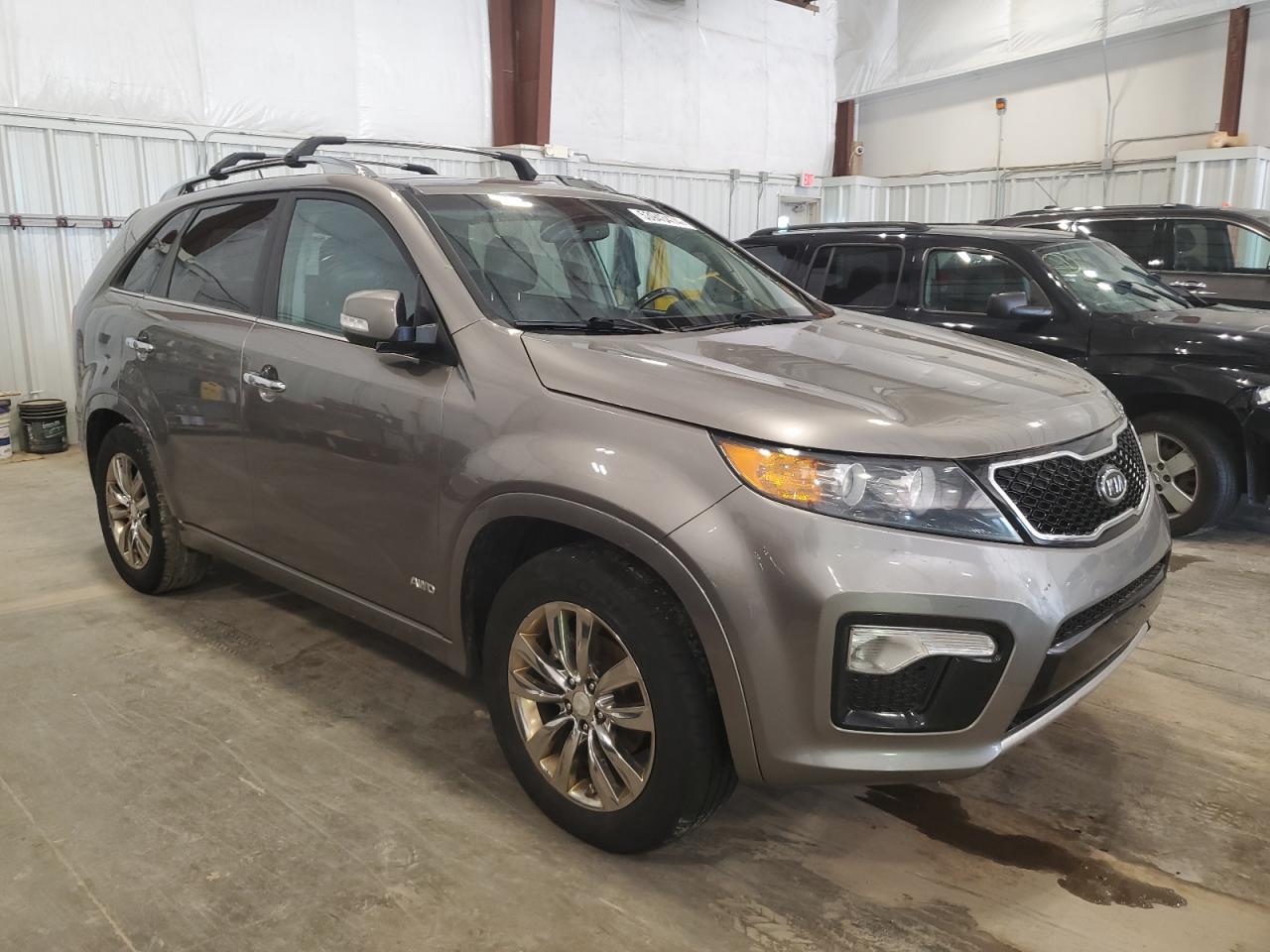 Photo 3 VIN: 5XYKWDA27DG401091 - KIA SORENTO 