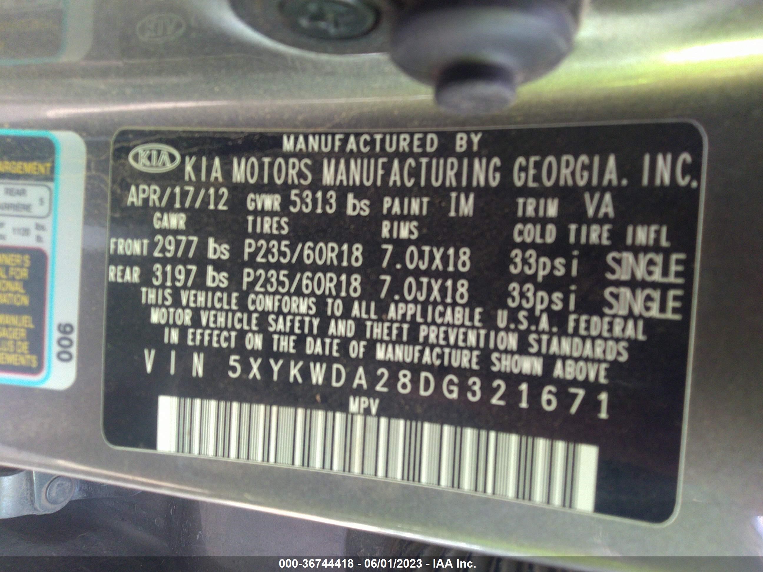 Photo 8 VIN: 5XYKWDA28DG321671 - KIA SORENTO 