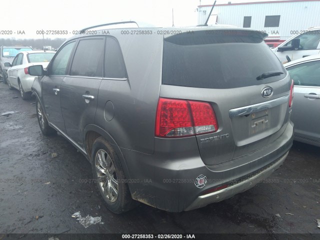 Photo 2 VIN: 5XYKWDA29BG155402 - KIA SORENTO 