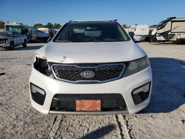 Photo 4 VIN: 5XYKWDA2XBG135224 - KIA SORENTO SX 