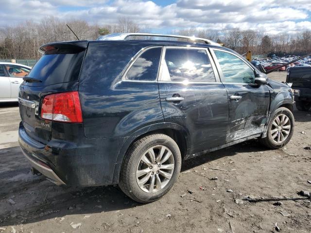 Photo 2 VIN: 5XYKWDA2XDG335684 - KIA SORENTO SX 