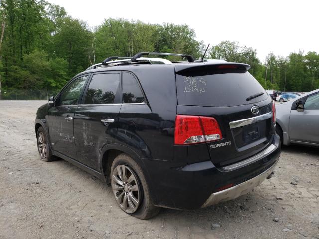 Photo 2 VIN: 5XYKWDA2XDG412442 - KIA SORENTO SX 