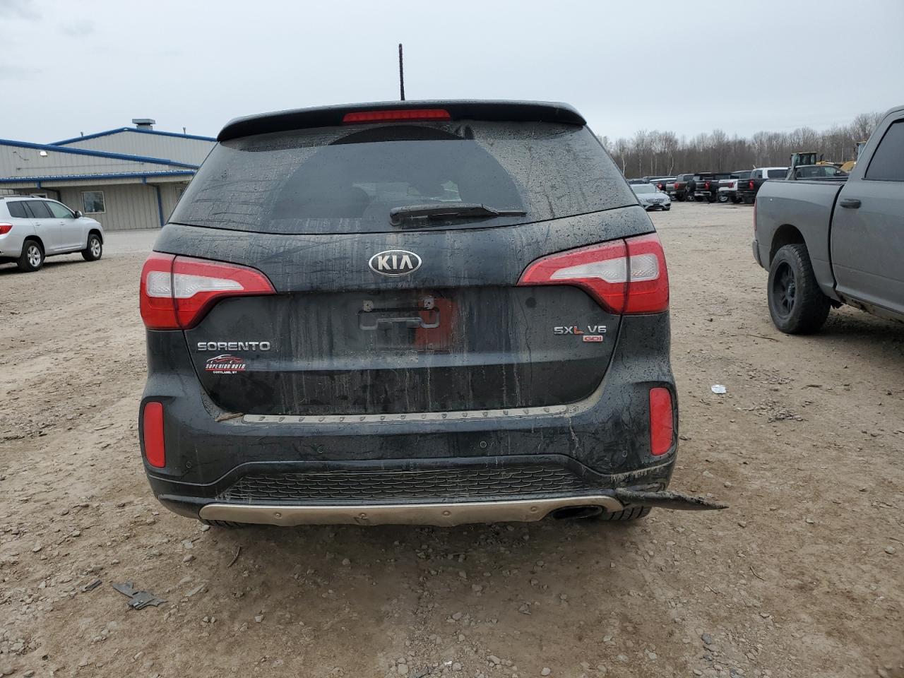 Photo 5 VIN: 5XYKWDA70EG484747 - KIA SORENTO 