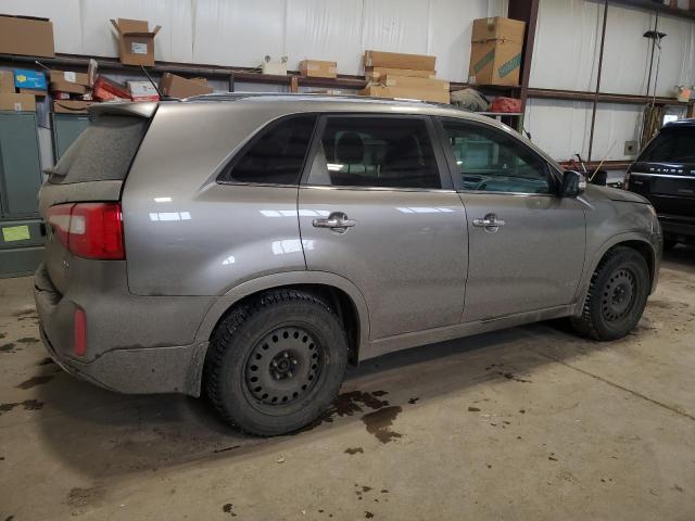 Photo 2 VIN: 5XYKWDA70FG624197 - KIA SORENTO 