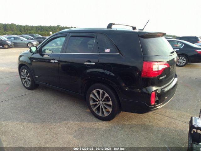 Photo 2 VIN: 5XYKWDA70FG627049 - KIA SORENTO 