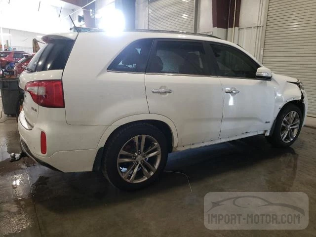 Photo 2 VIN: 5XYKWDA74FG621643 - KIA SORENTO 