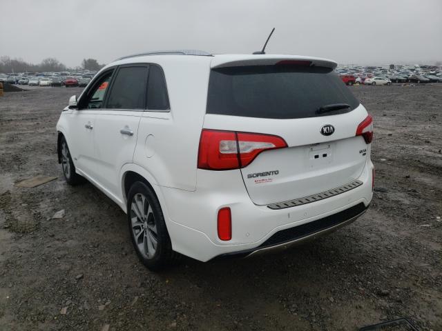 Photo 2 VIN: 5XYKWDA77FG551071 - KIA SORENTO SX 